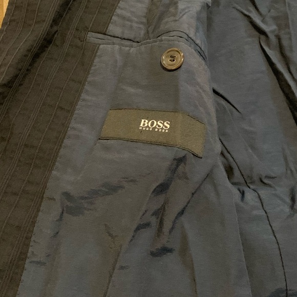 Hugo Boss QUEEN-W Navy Pinstripe Cotton Blend Blazer Jacket Size 102 - Picture 6 of 11